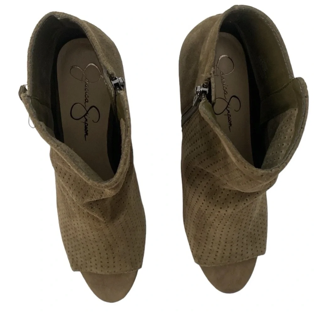 Jessica Simpson good used